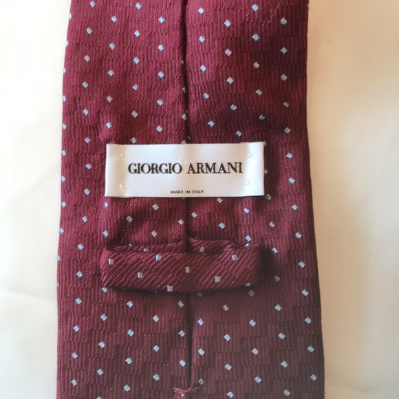 Armani tie - Picture 2 of 3